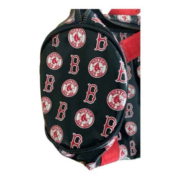 MLB B….for Betsy Red Boston Red Sox Shoulder Bag with Team Logo Pattern - Picture 3 of 5